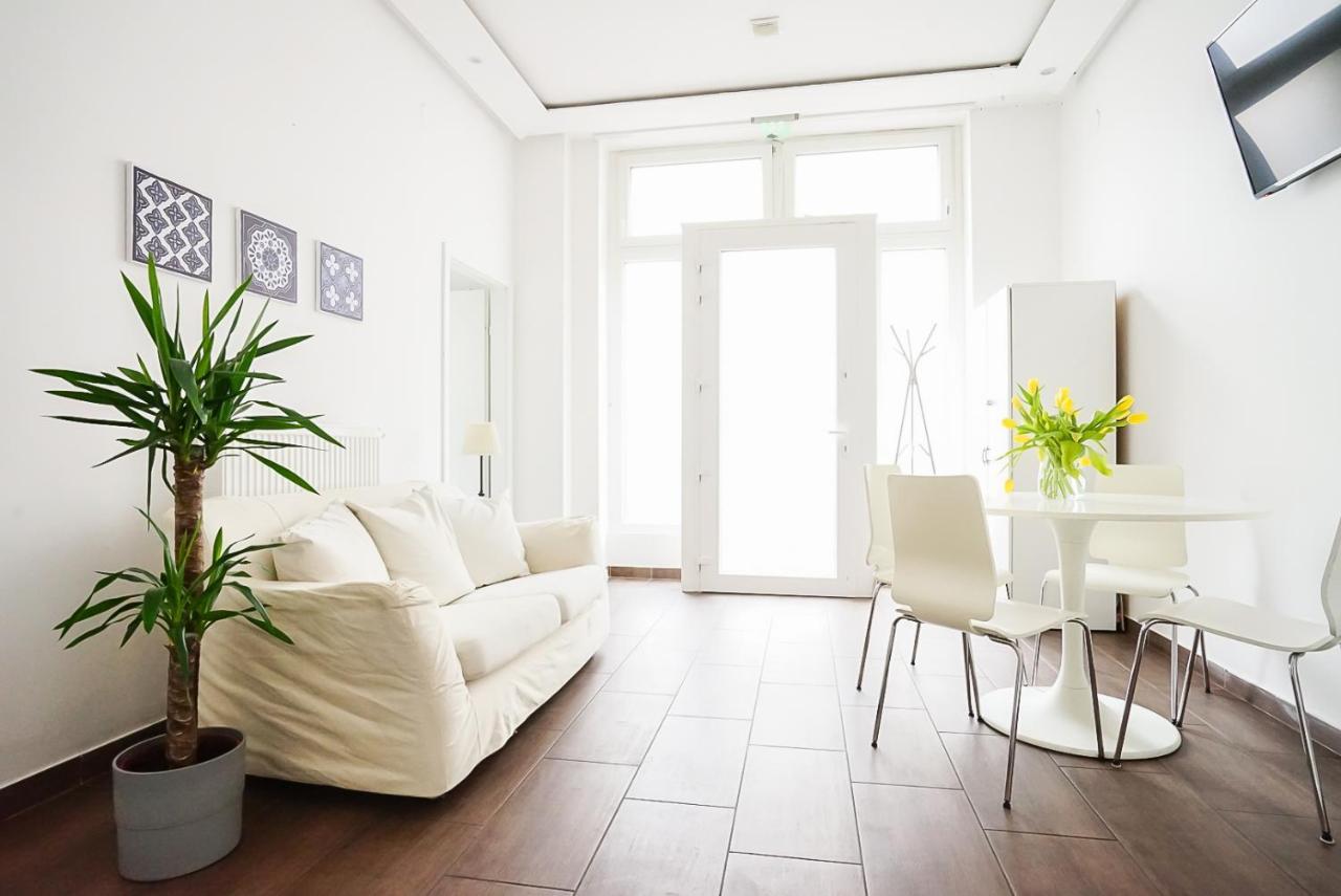 Wonderful Big Apartment Near Yppen Market Wien Exteriör bild