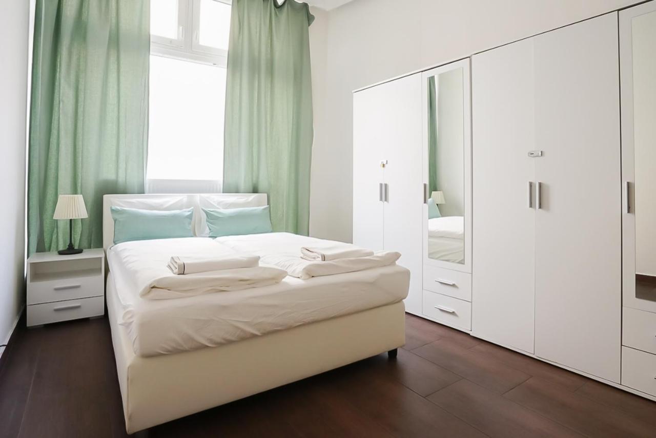 Wonderful Big Apartment Near Yppen Market Wien Exteriör bild