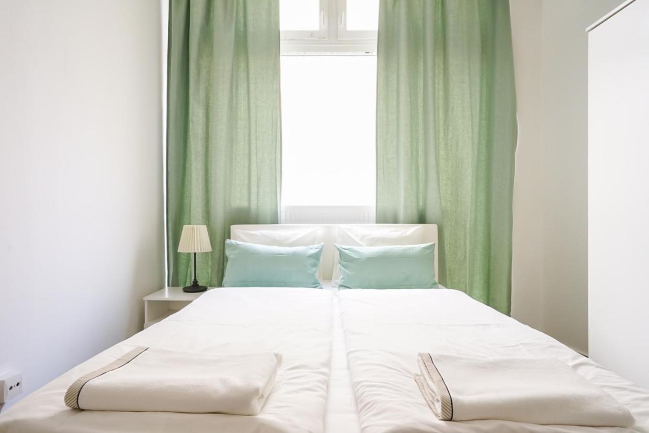 Wonderful Big Apartment Near Yppen Market Wien Exteriör bild